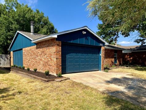 301 Rockcrest Drive Mesquite TX 75150