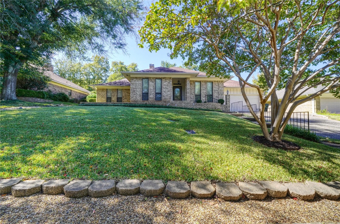 4913 Pine Knoll Street Tyler TX 75703