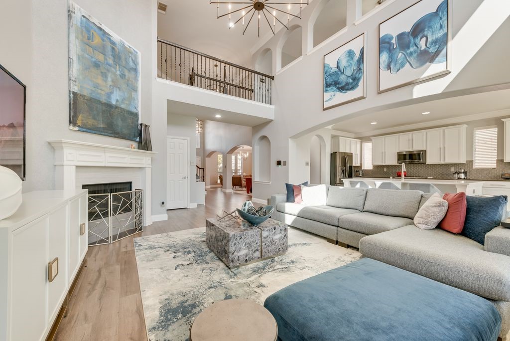 2335 Clark Trail Grand Prairie TX 75052
