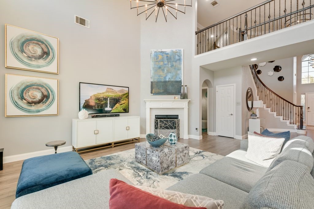2335 Clark Trail Grand Prairie TX 75052
