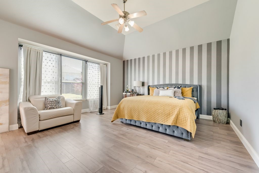 2335 Clark Trail Grand Prairie TX 75052