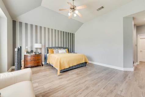 2335 Clark Trail Grand Prairie TX 75052