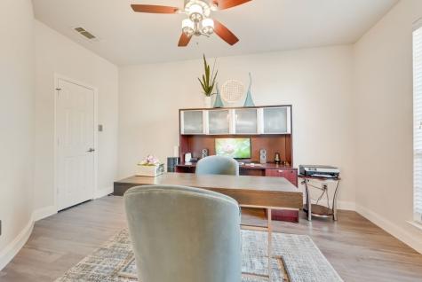 2335 Clark Trail Grand Prairie TX 75052