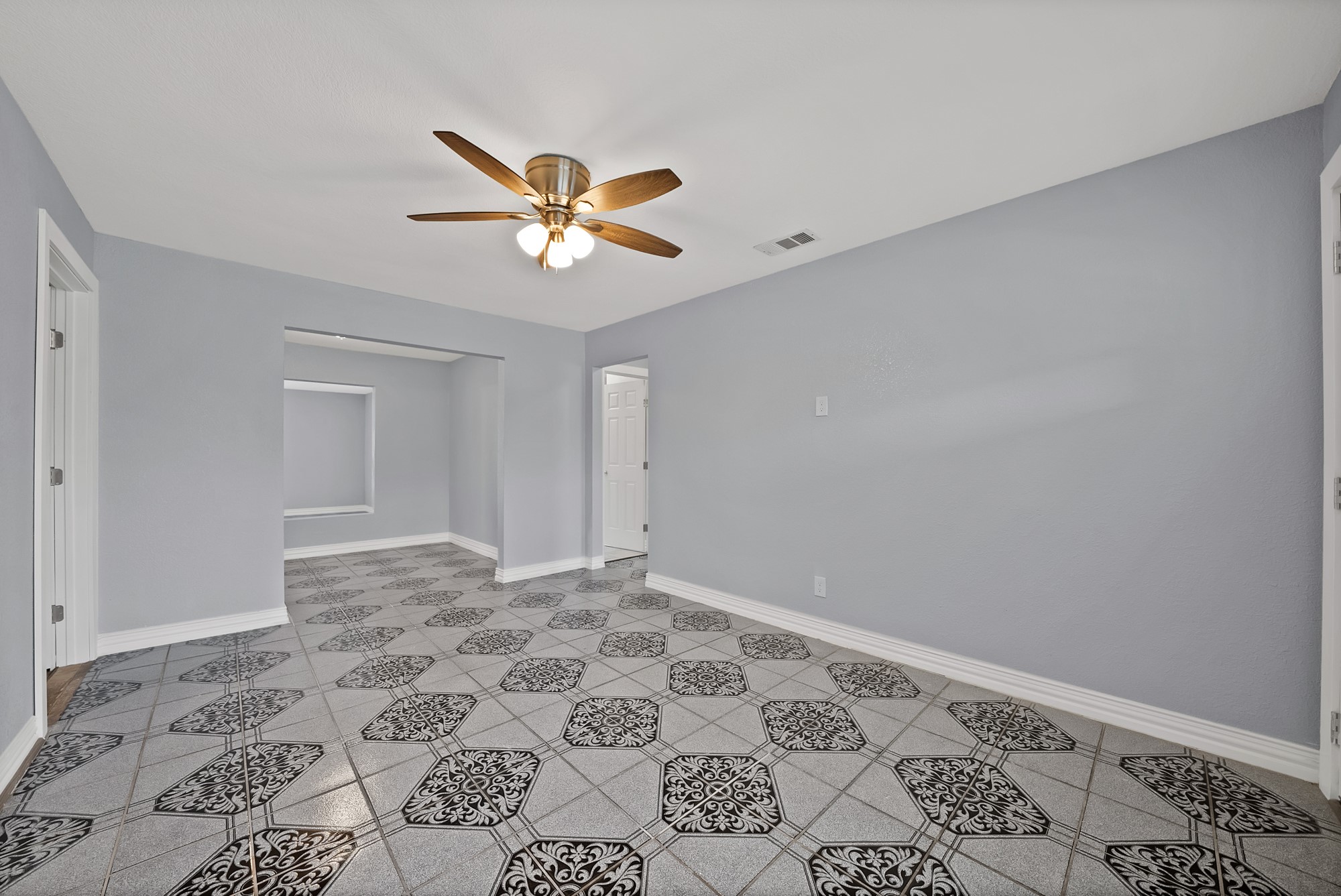 3449 Gordon Avenue Fort Worth TX 76110