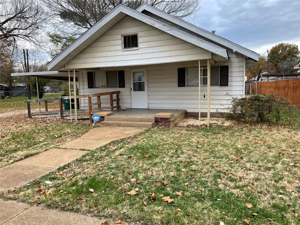 812 Tennessee Street Graham TX 76450
