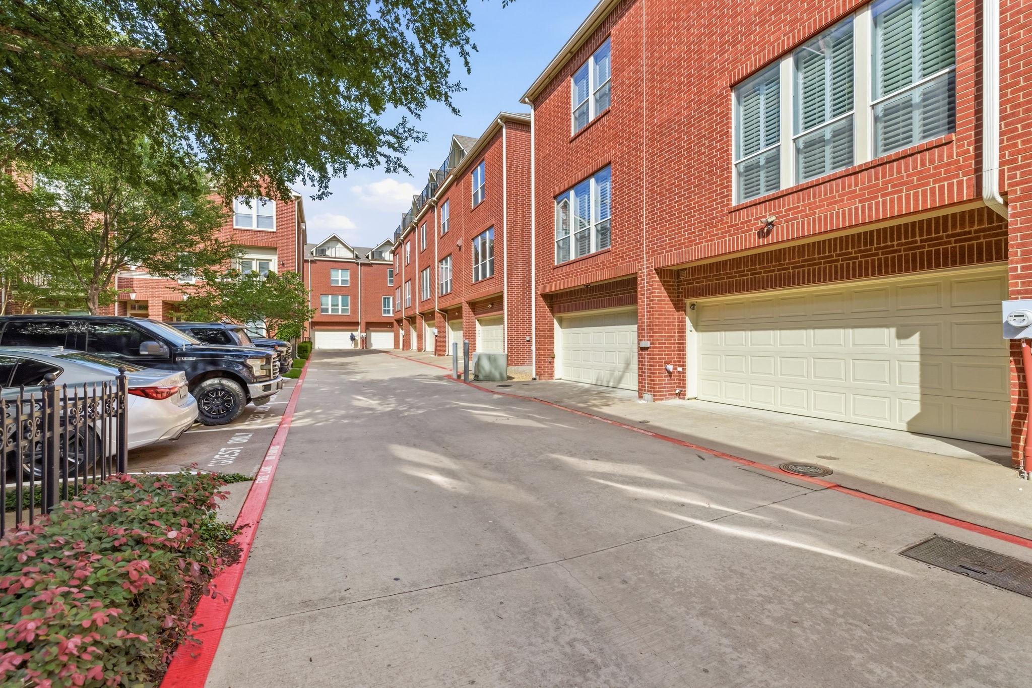3427 Howell Street Dallas TX 75204