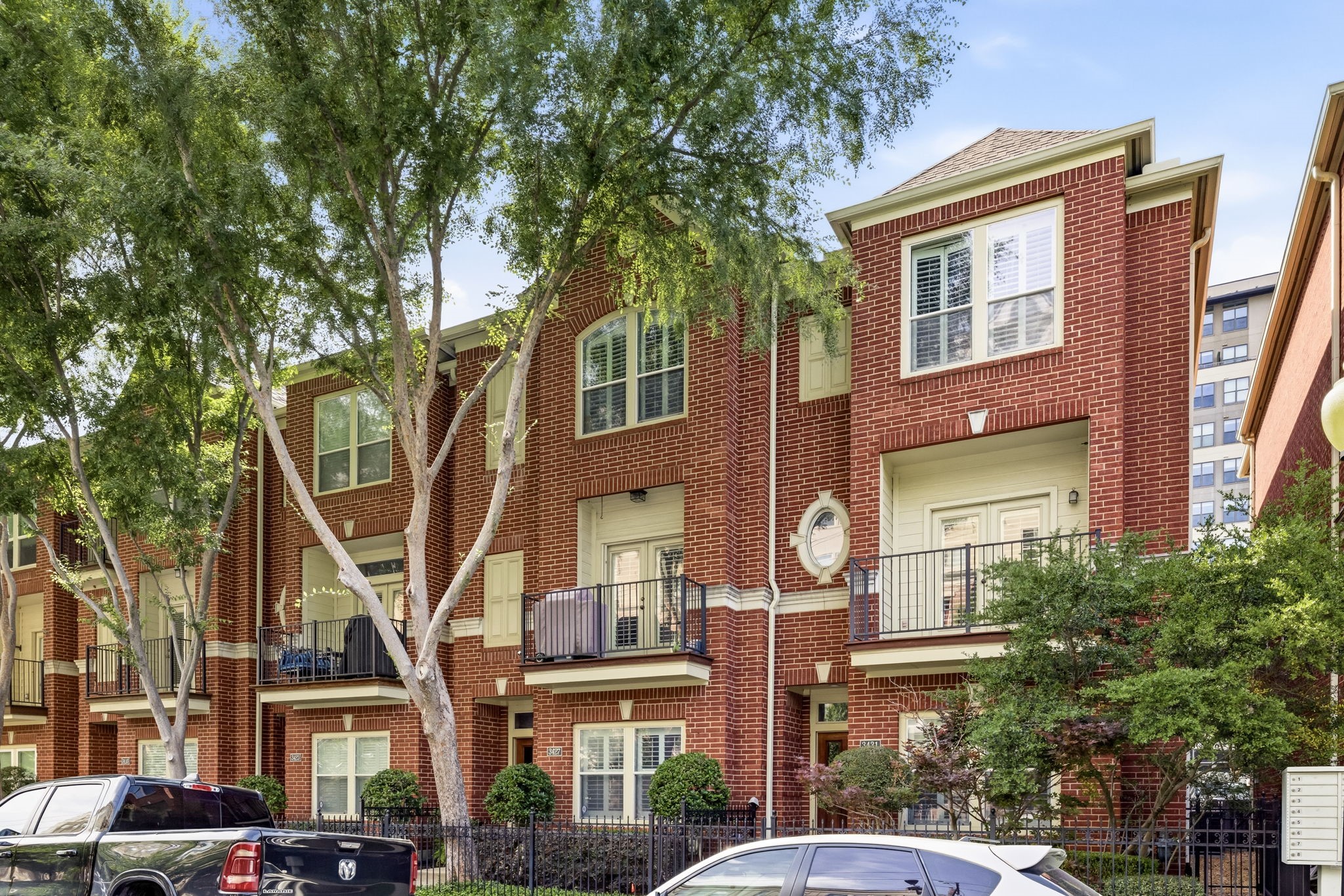 3427 Howell Street Dallas TX 75204