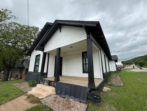 915 NE 1st Street Mineral Wells TX 76067