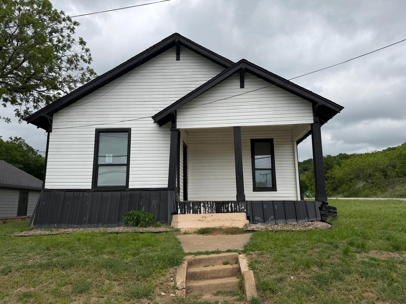 915 NE 1st Street Mineral Wells TX 76067