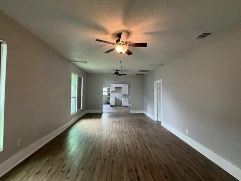 915 NE 1st Street Mineral Wells TX 76067
