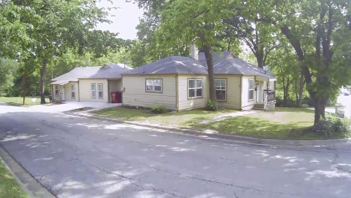 833 W Pecan Street Sherman TX 75092