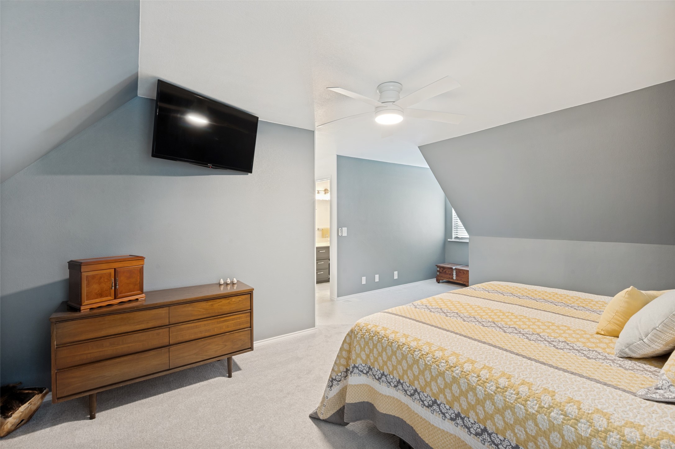 163 Private Road 1613 Alvord TX 76225