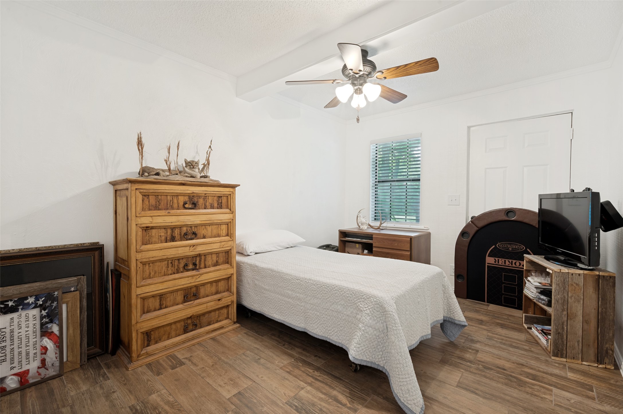 163 Private Road 1613 Alvord TX 76225