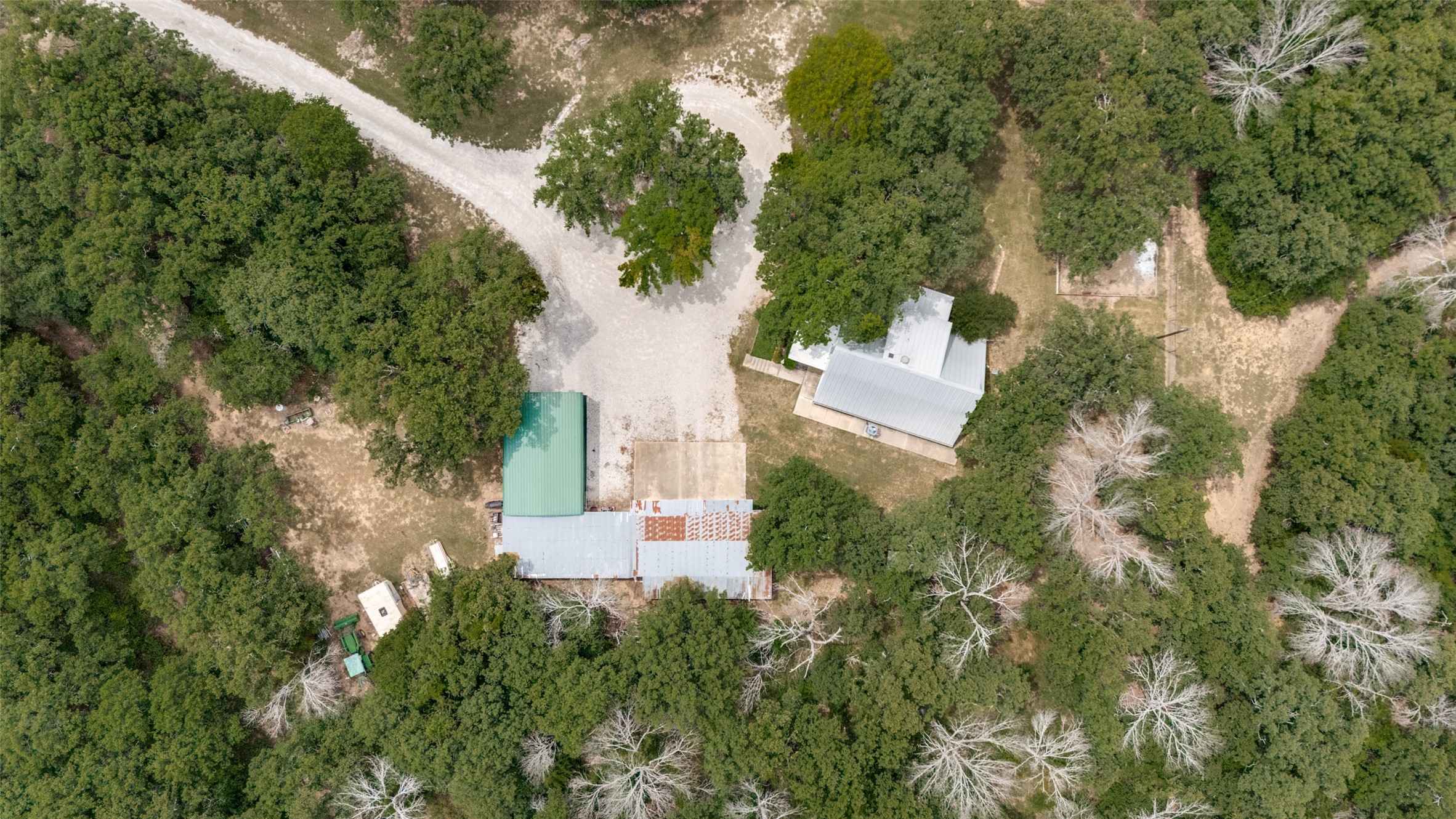 163 Private Road 1613 Alvord TX 76225