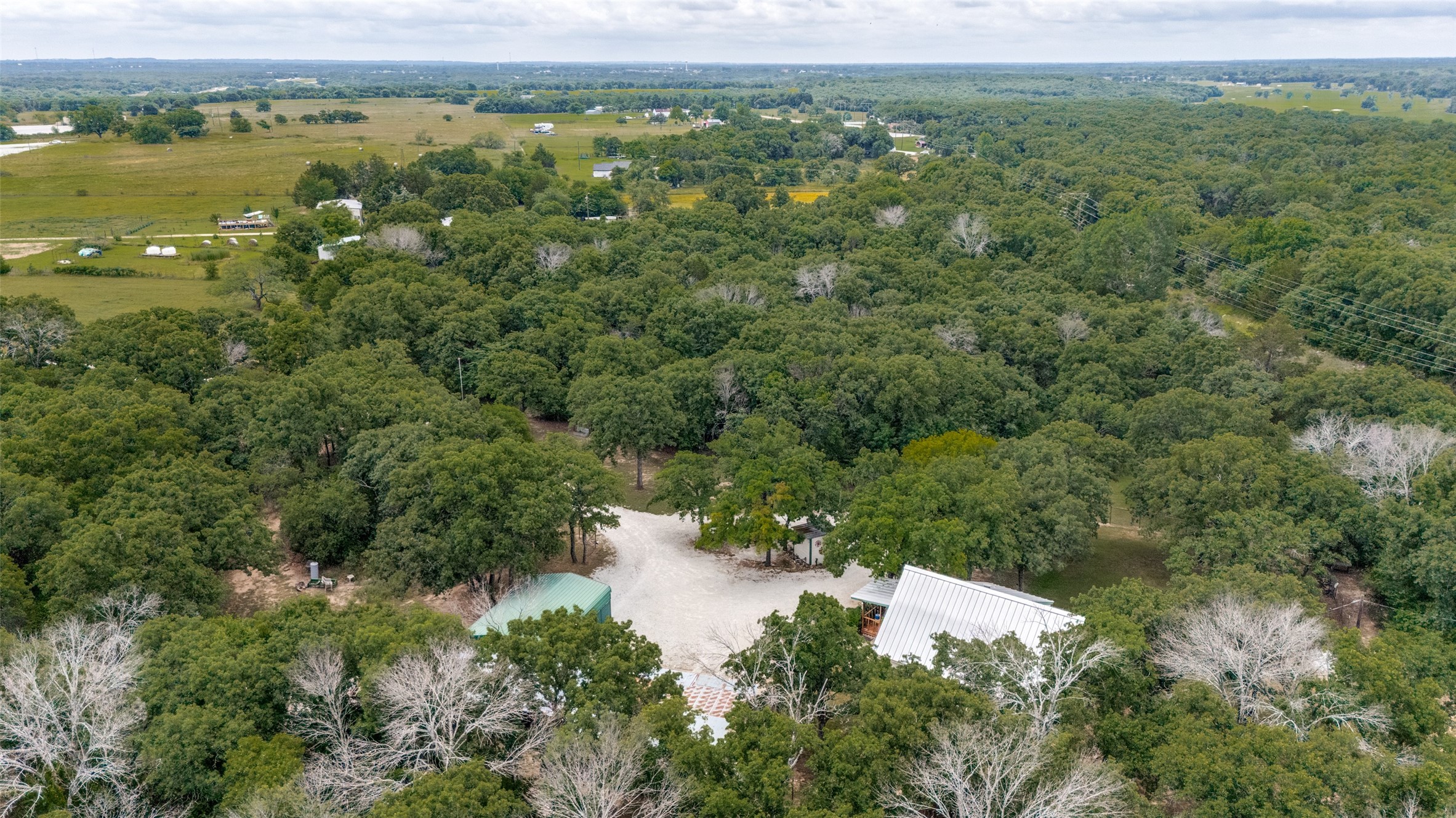 163 Private Road 1613 Alvord TX 76225