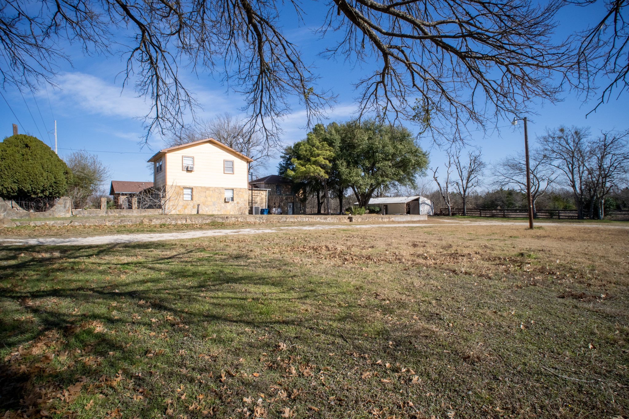 1025 S Belknap Street Mexia TX 76667