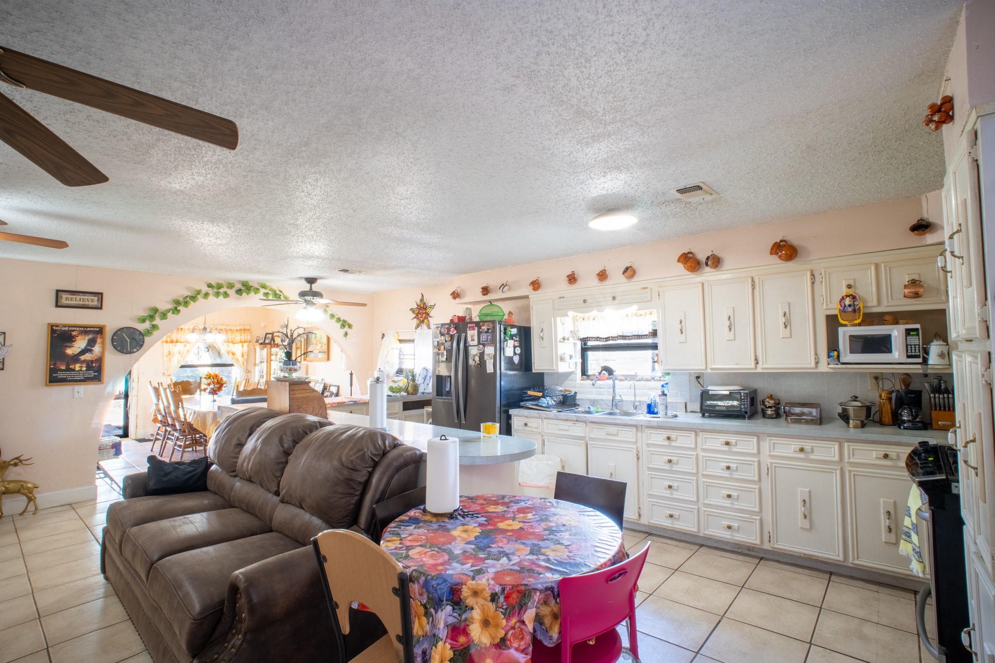 1025 S Belknap Street Mexia TX 76667