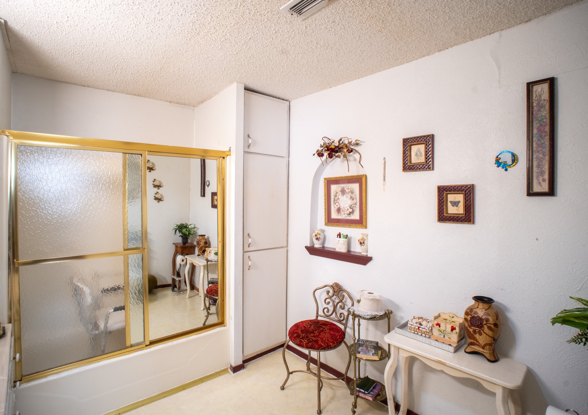 1025 S Belknap Street Mexia TX 76667