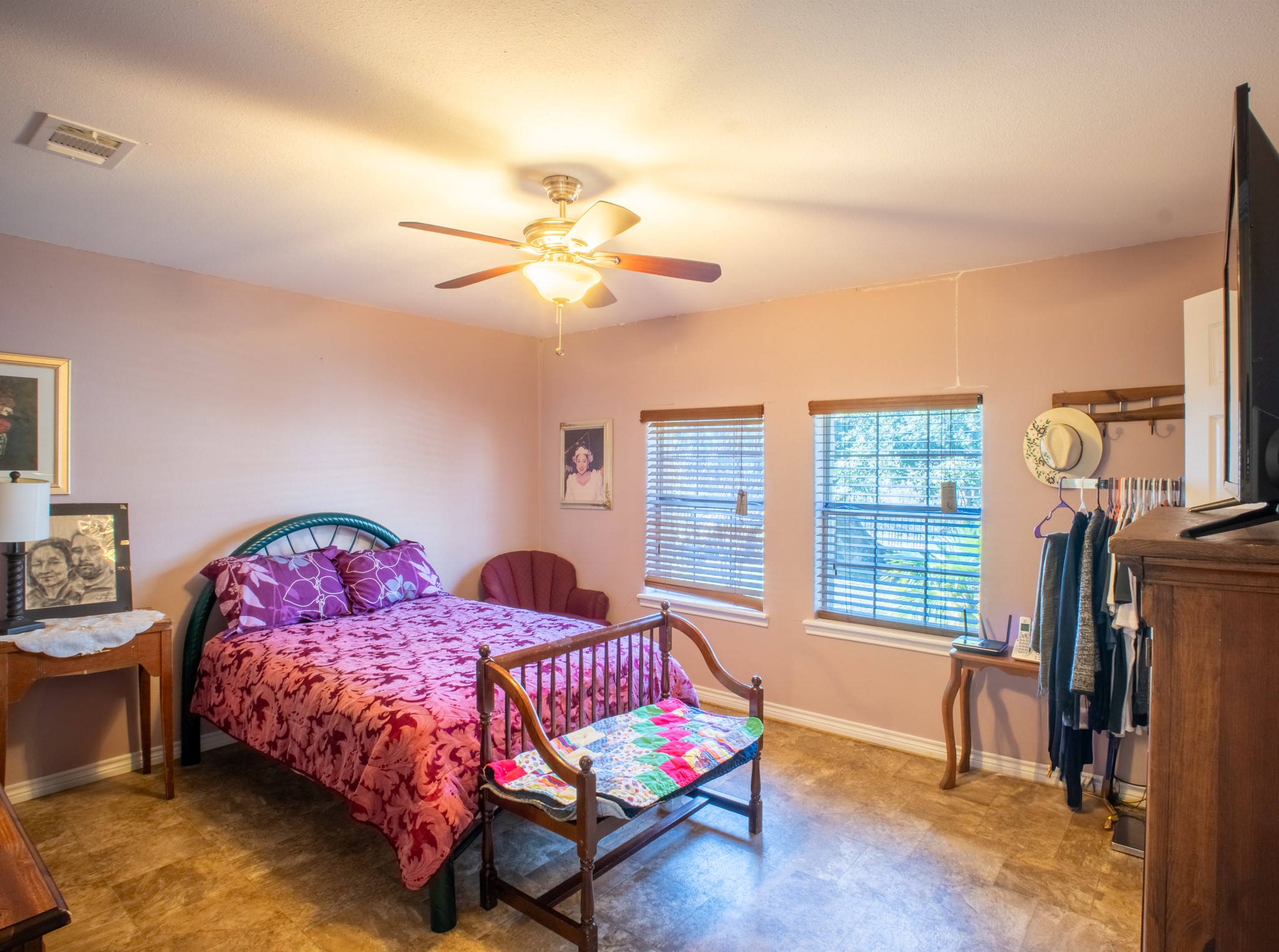 1025 S Belknap Street Mexia TX 76667