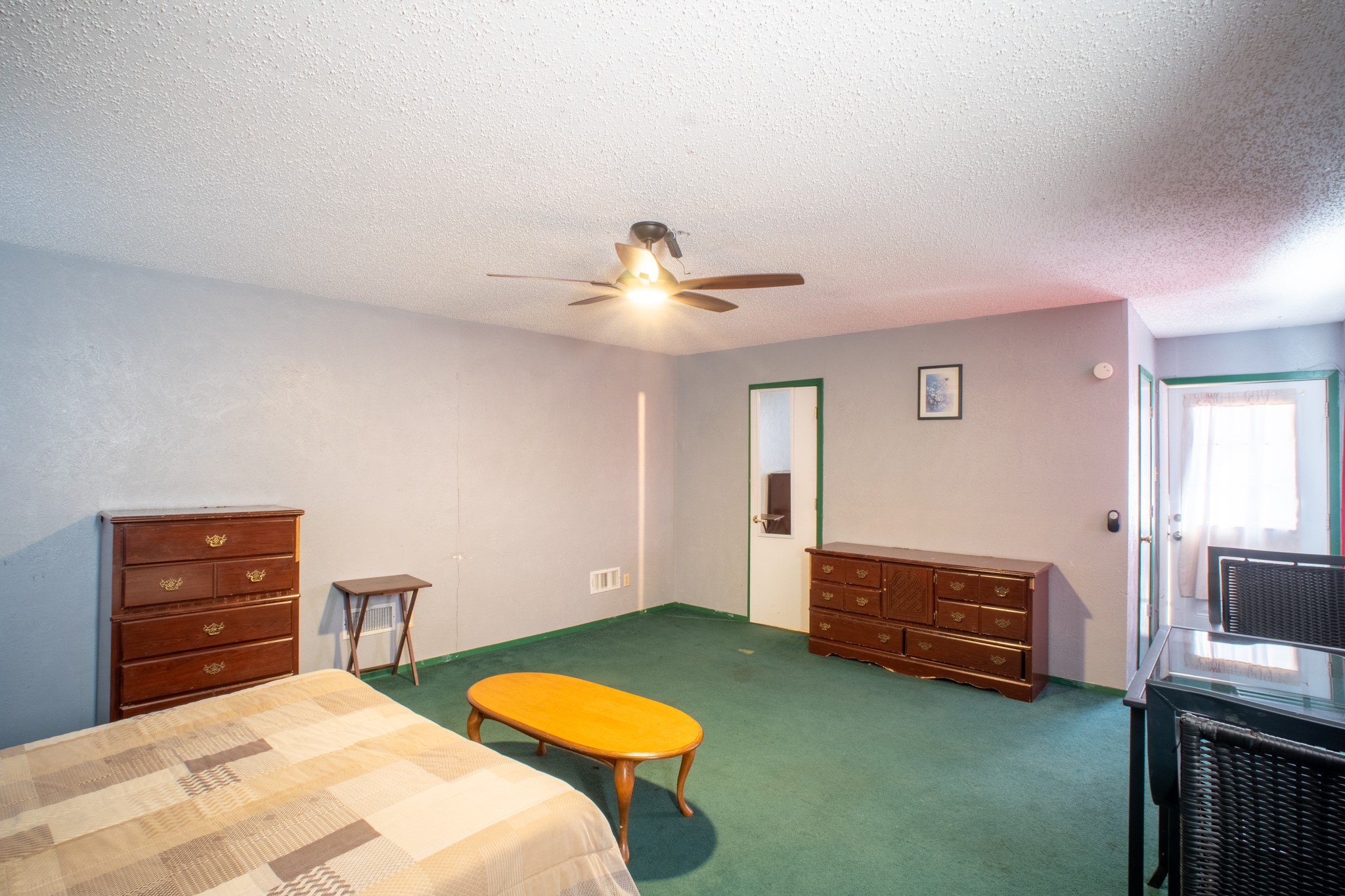 1025 S Belknap Street Mexia TX 76667
