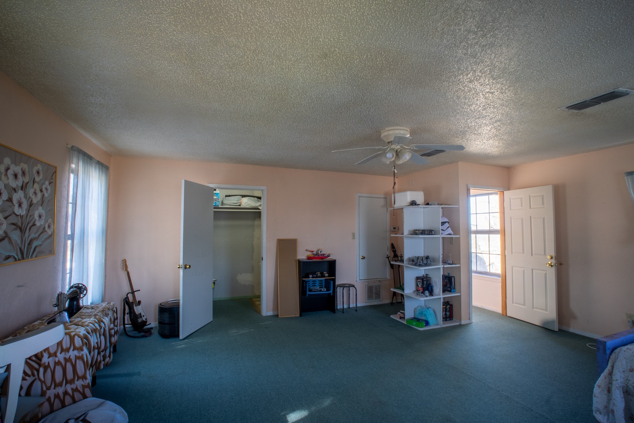 1025 S Belknap Street Mexia TX 76667