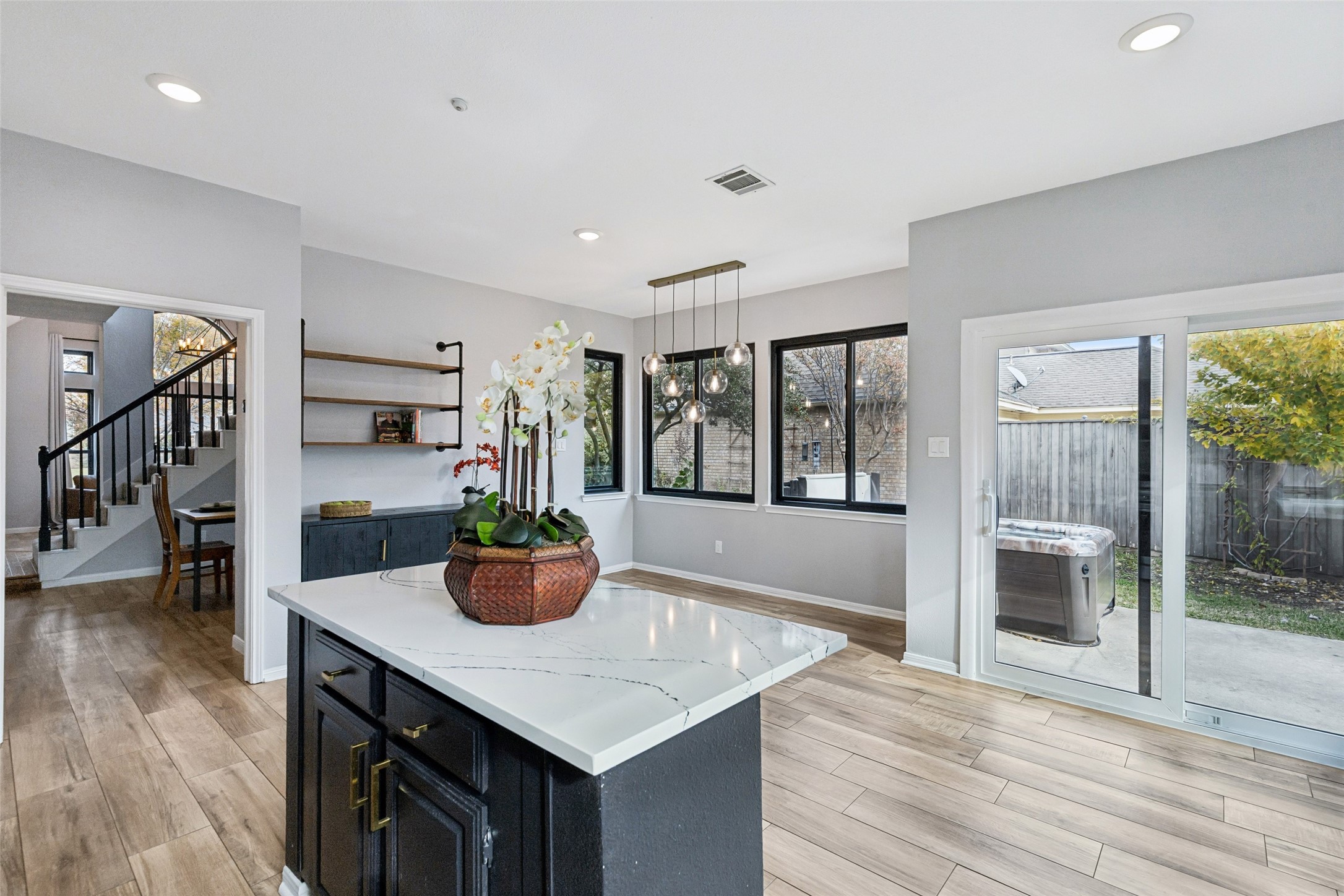 412 Pecos Trail Irving TX 75063