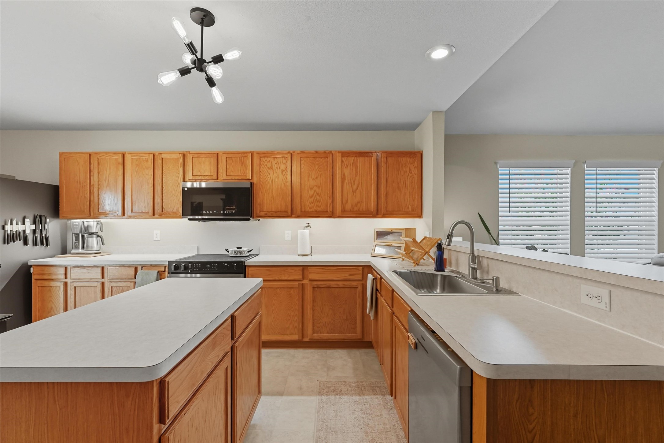 2937 Frontier Lane Mckinney TX 75071