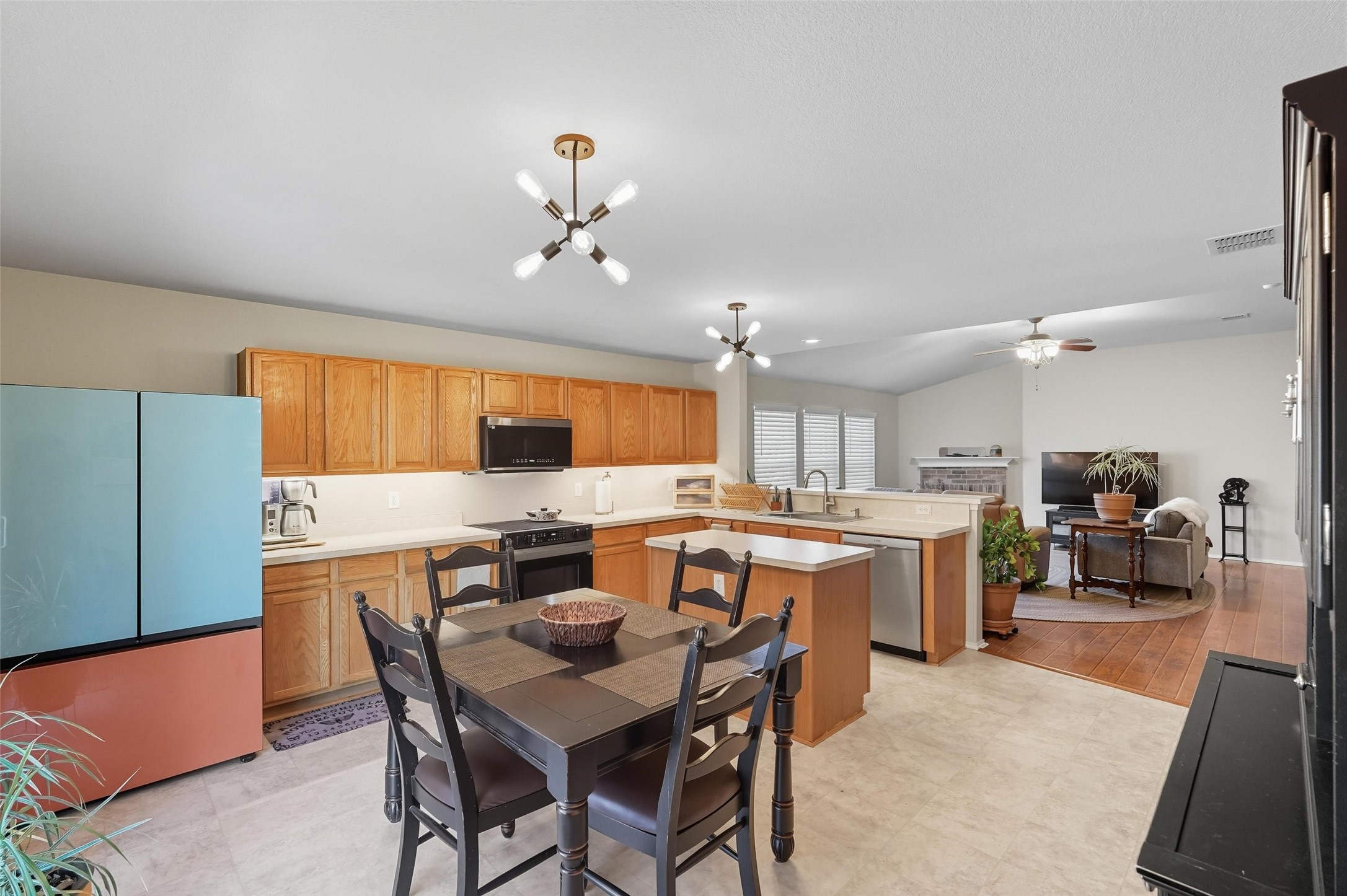 2937 Frontier Lane Mckinney TX 75071