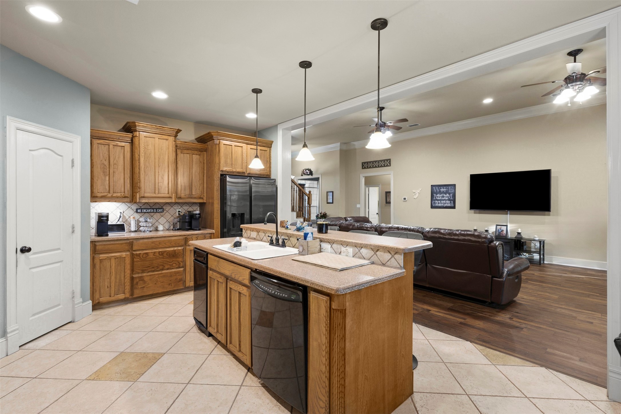 105 Country Ridge Court Red Oak TX 75154
