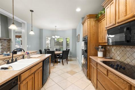 105 Country Ridge Court Red Oak TX 75154