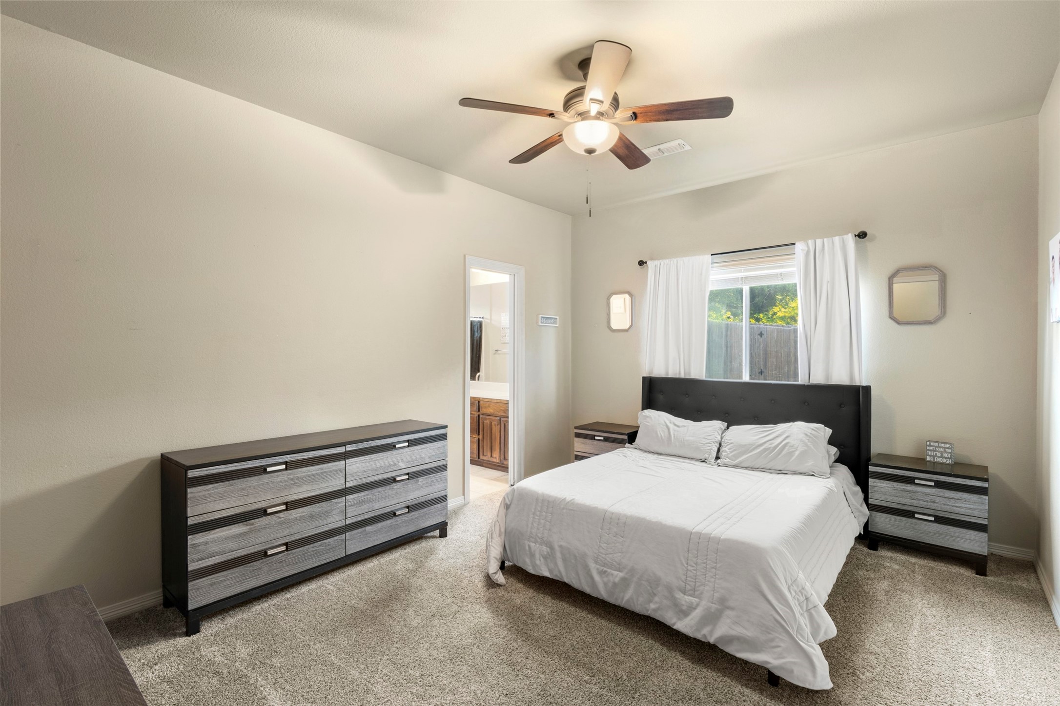 105 Country Ridge Court Red Oak TX 75154