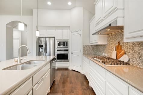 317 Lake Livingston Trail Mckinney TX 75071