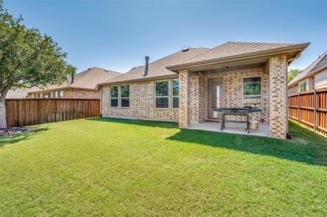 317 Lake Livingston Trail Mckinney TX 75071