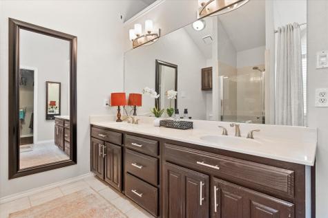 4220 Maryanne Place Haltom City TX 76137
