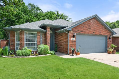 4220 Maryanne Place Haltom City TX 76137