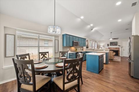 4220 Maryanne Place Haltom City TX 76137