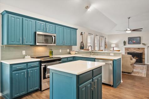 4220 Maryanne Place Haltom City TX 76137
