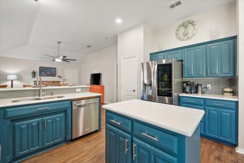 4220 Maryanne Place Haltom City TX 76137