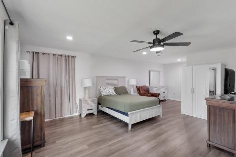 709 Dallas Street Grand Prairie TX 75051