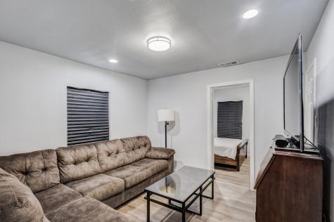709 Dallas Street Grand Prairie TX 75051