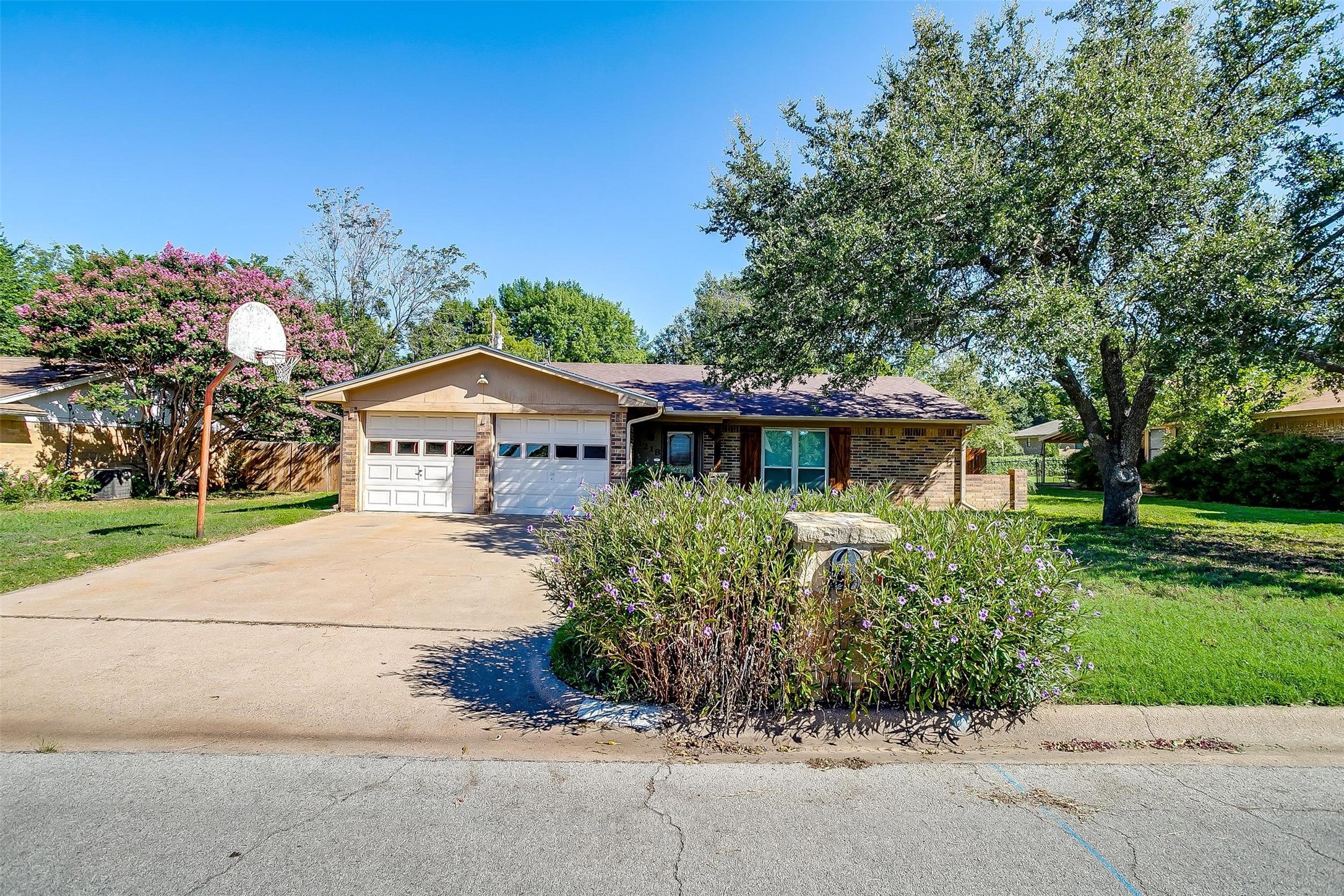 1218 Dirkson Street Weatherford TX 76086
