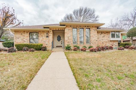 3609 Oakmont Drive Grand Prairie TX 75052