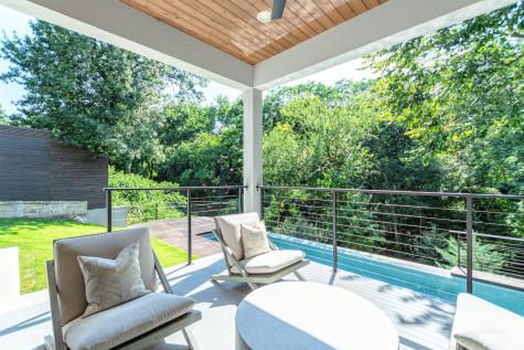 655 Kessler Reserve Court Dallas TX 75208