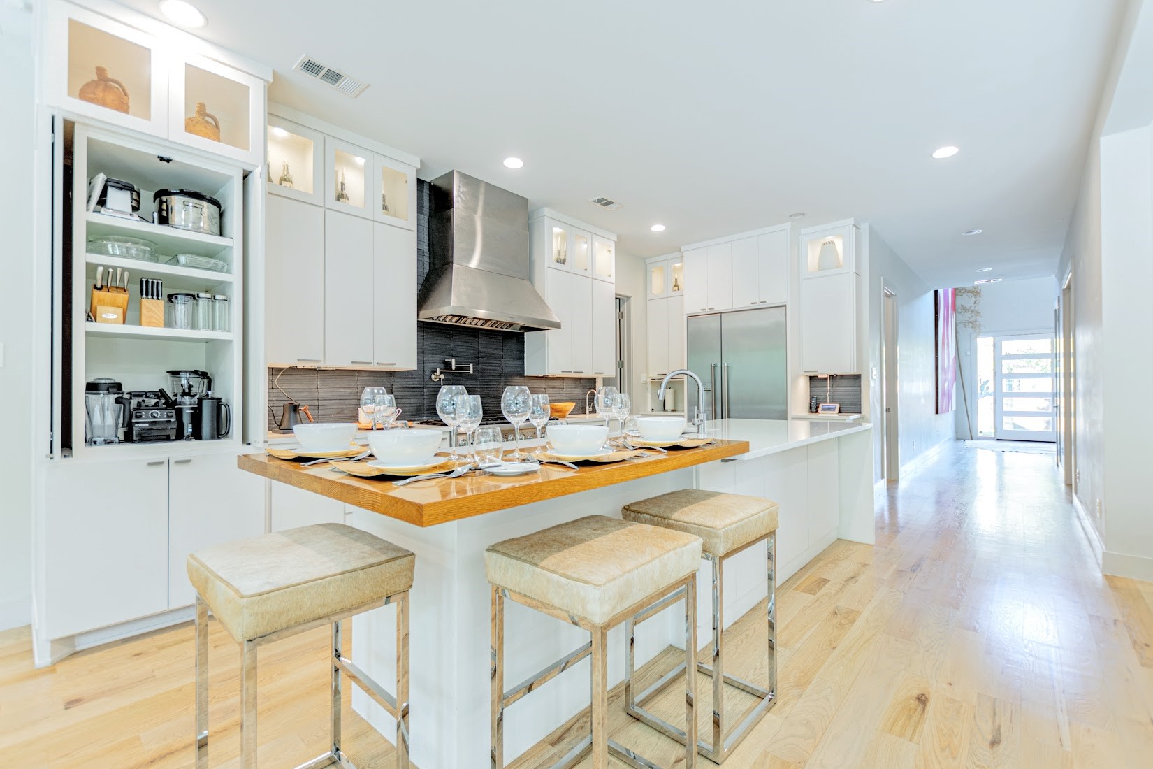 655 Kessler Reserve Court Dallas TX 75208