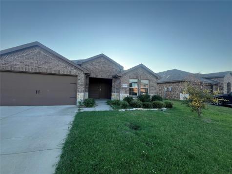 1117 Silver Maple Lane Royse City TX 75189