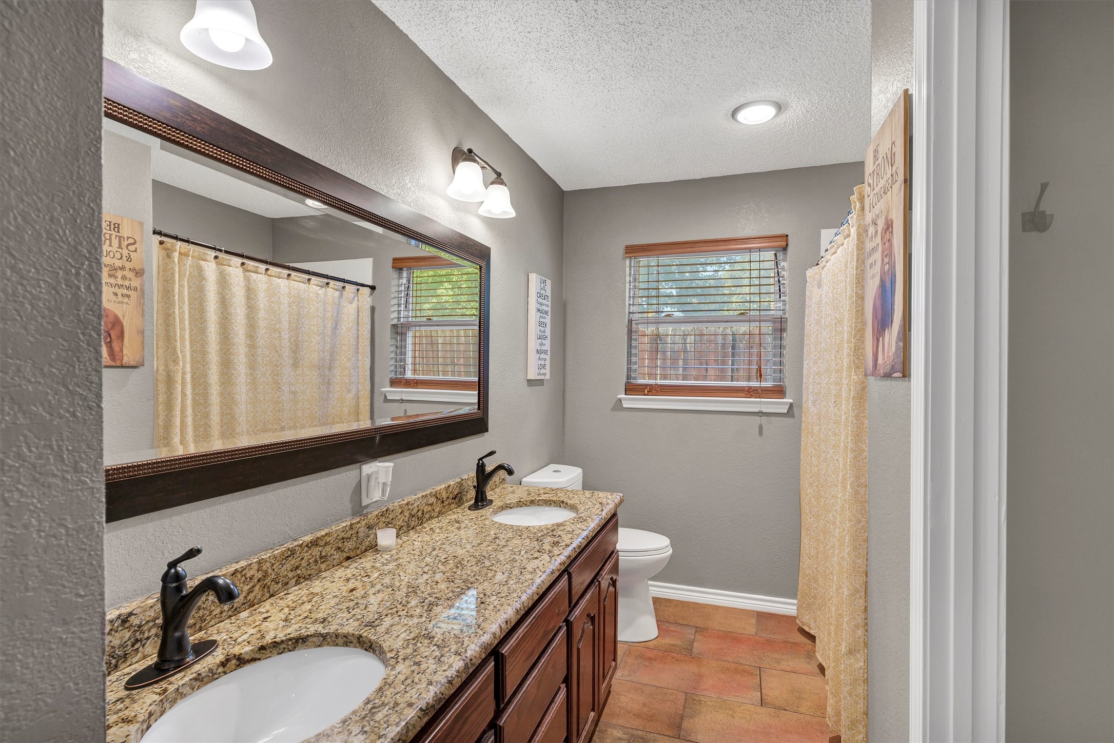 4900 Del Rio Court De Cordova TX 76049