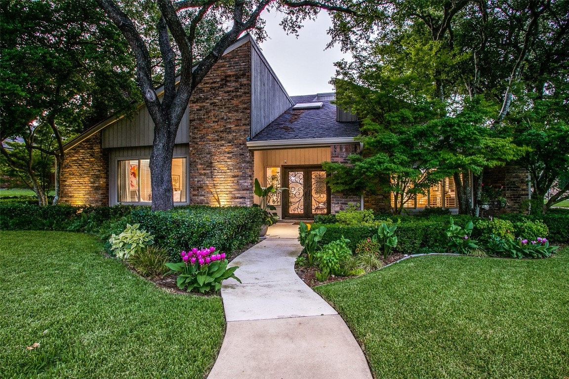 6533 Mccommas Boulevard Dallas TX 75214
