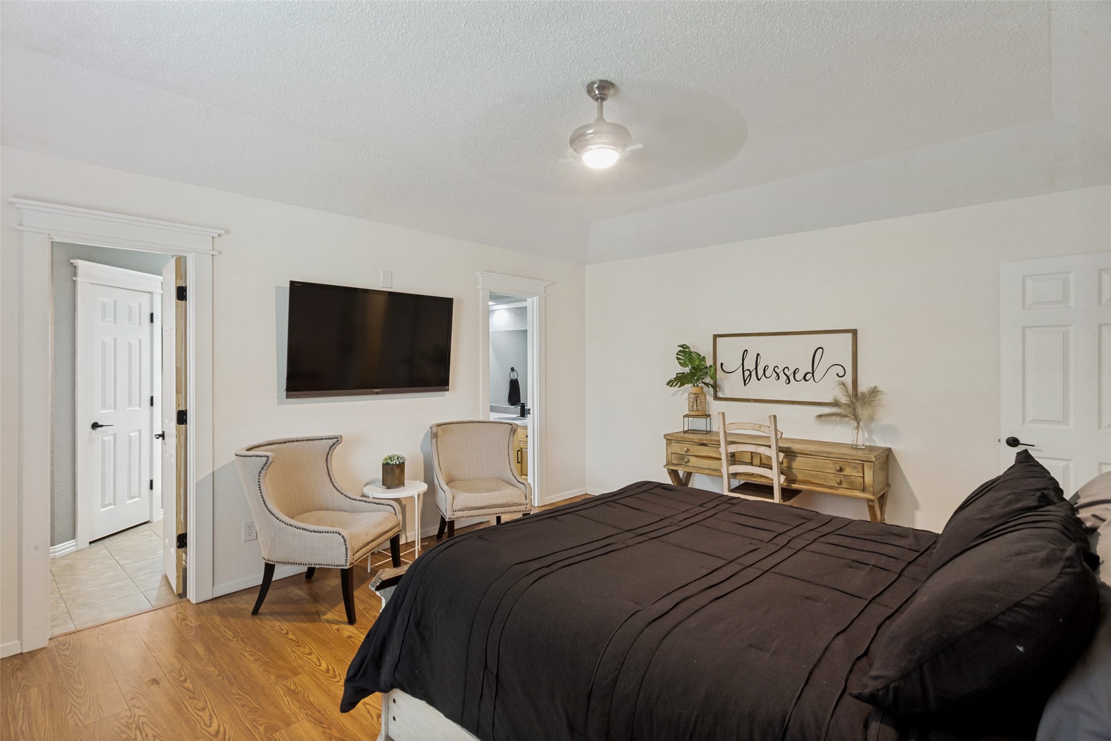 2648 Shadow Ridge Drive Burleson TX 76028