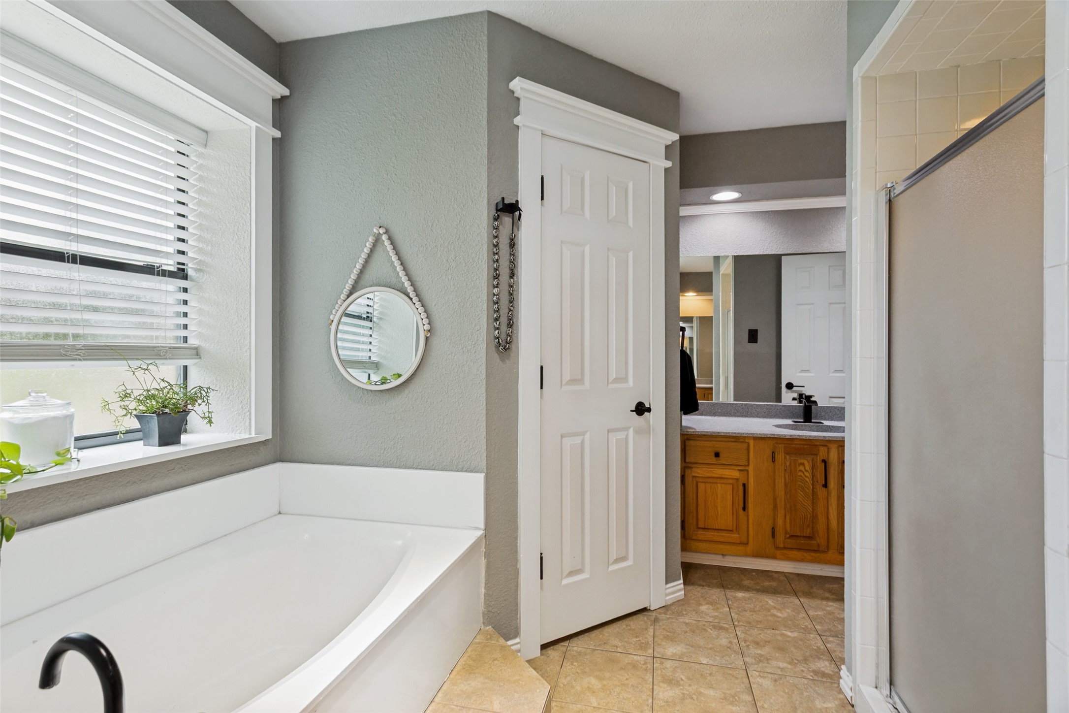 2648 Shadow Ridge Drive Burleson TX 76028