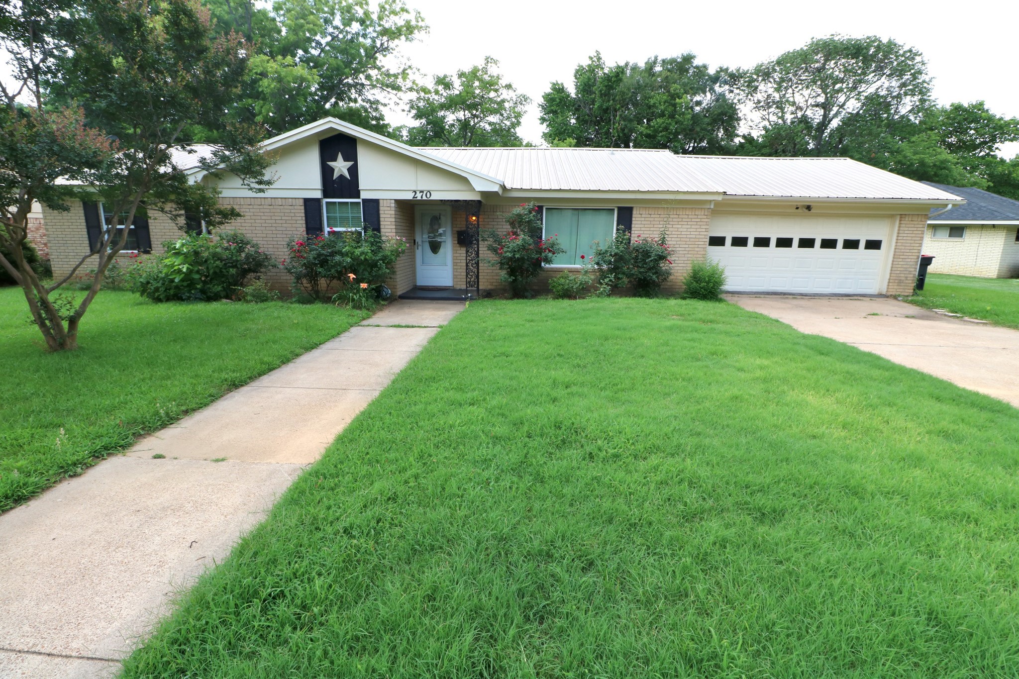 270 SE 26th Street Paris TX 75460
